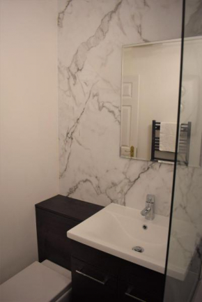 Kelpies Serviced Apartments - Cameron
